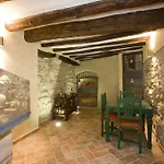 Rural El Pilaret 호텔 Azanúy