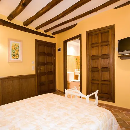 Rural El Pilaret Hotel