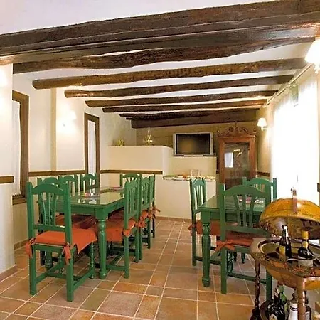 Rural El Pilaret Hotel
