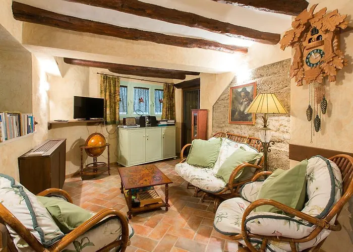 Rural El Pilaret Hotel 3*