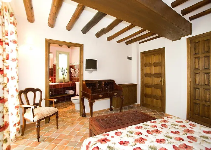 Rural El Pilaret Azanúy